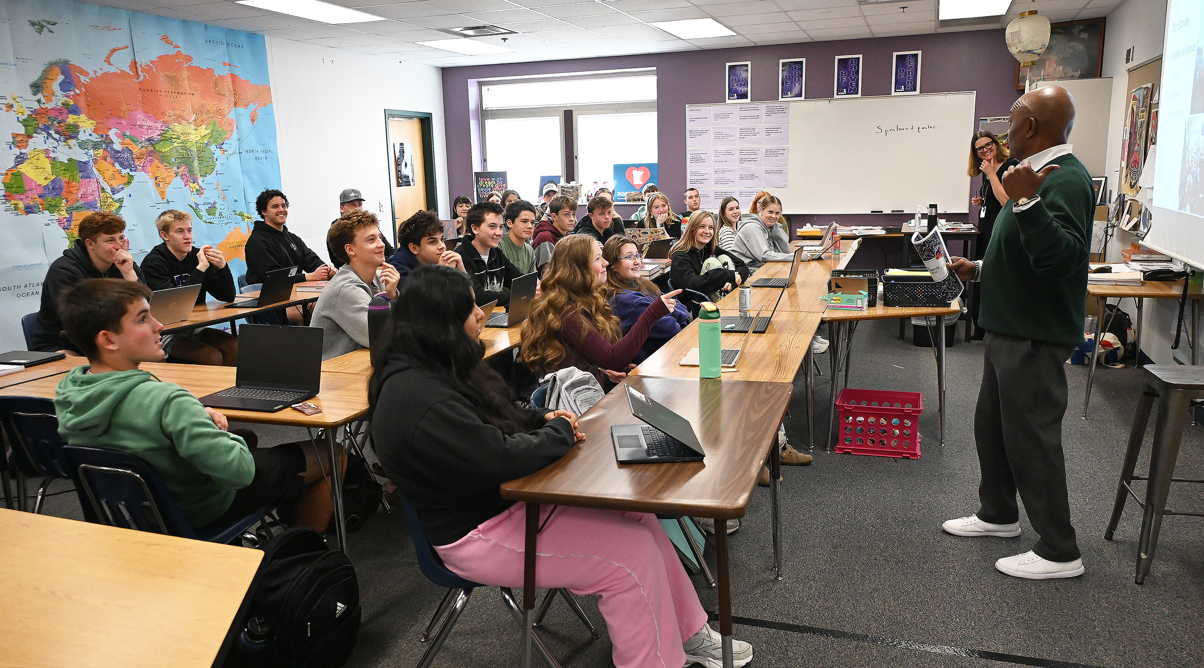 Commissioner speaks with students