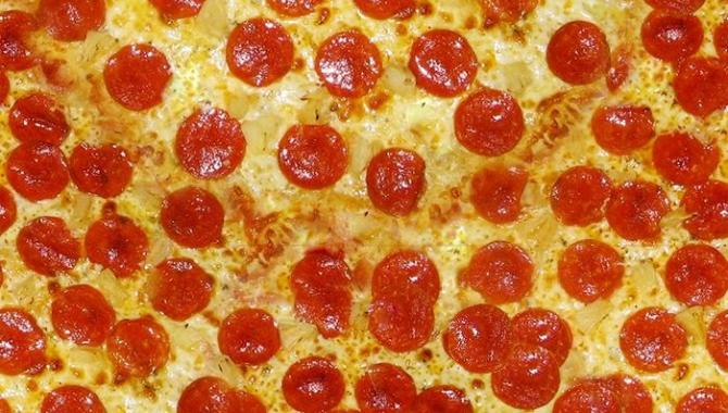 Pepperoni pizza