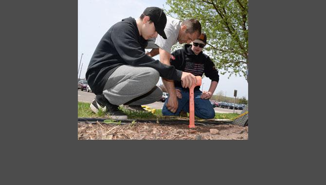 Landscaping students working