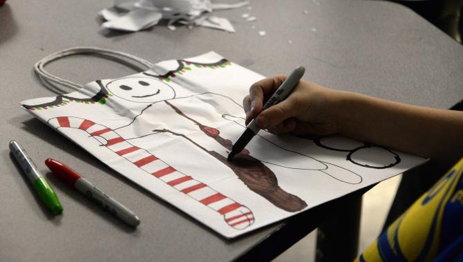 Student coloring craft bag