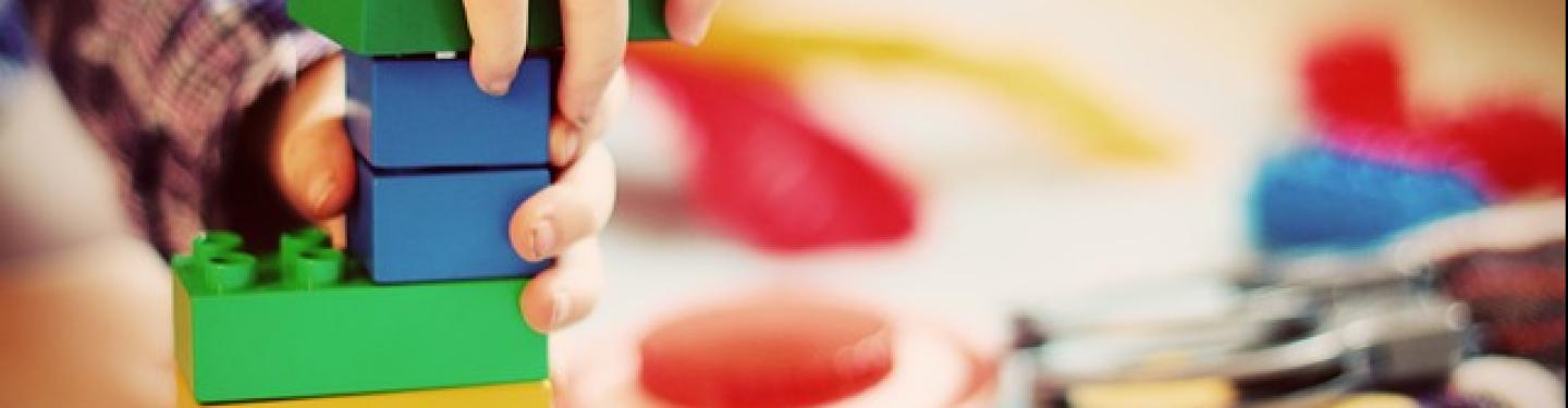 child playing with blocks