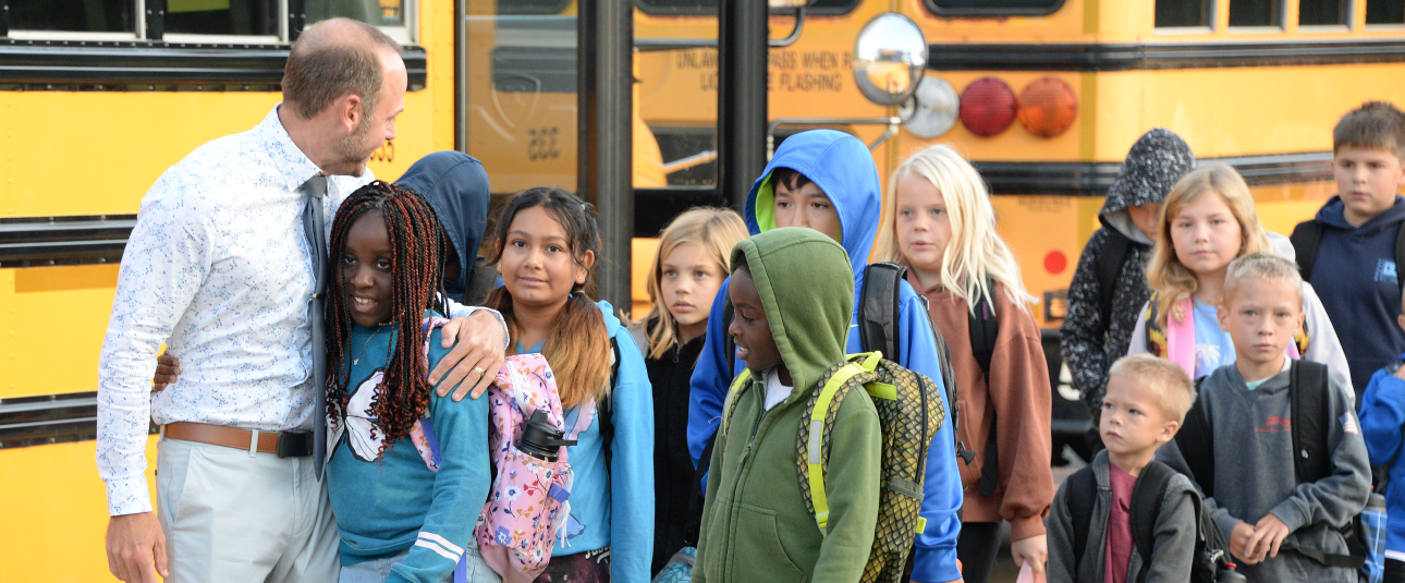 Principal welcomes students to school